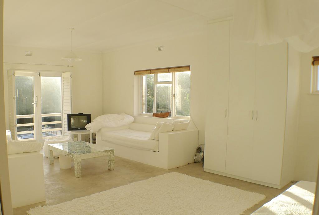 Bamboo Beach Seaside House Hotell Hermanus Eksteriør bilde